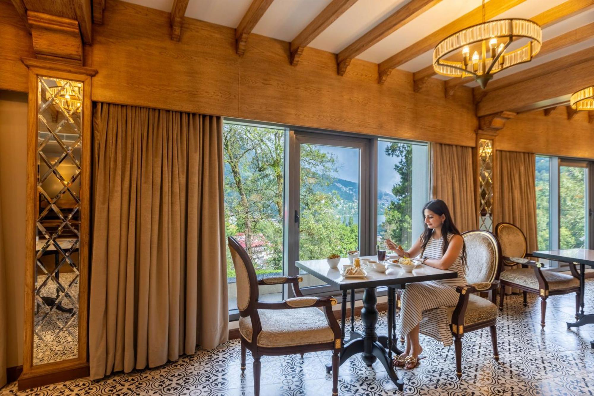 Namah Nainital, A Member Of Radisson Individuals Retreats Hotell Eksteriør bilde