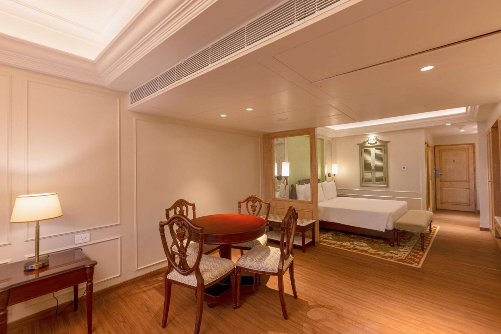 Namah Nainital, A Member Of Radisson Individuals Retreats Hotell Eksteriør bilde