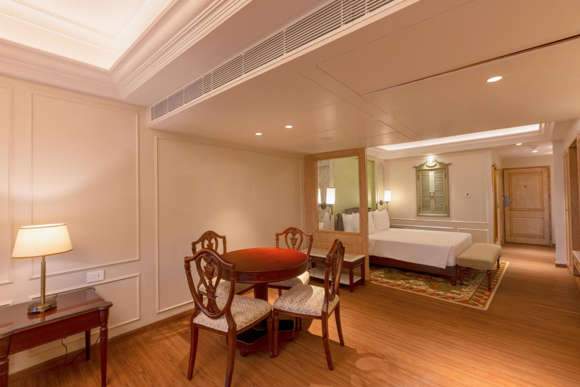 Namah Nainital, A Member Of Radisson Individuals Retreats Hotell Eksteriør bilde