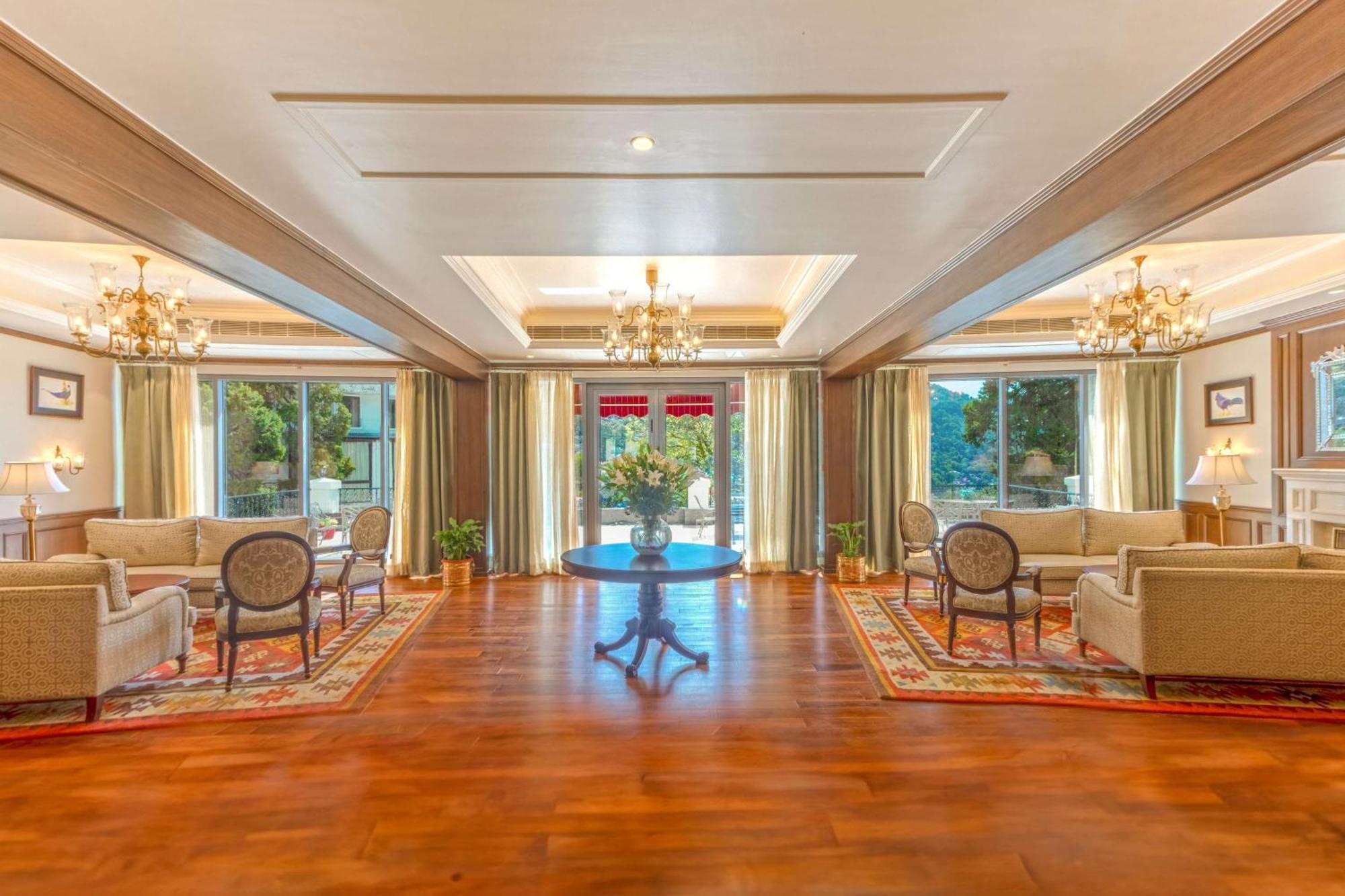Namah Nainital, A Member Of Radisson Individuals Retreats Hotell Eksteriør bilde